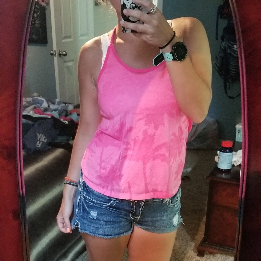 Rue 21 tank